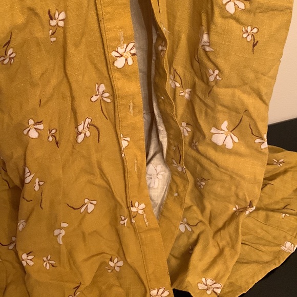 Floral golden yellow summer short sleeve dress - Picture 5 of 6